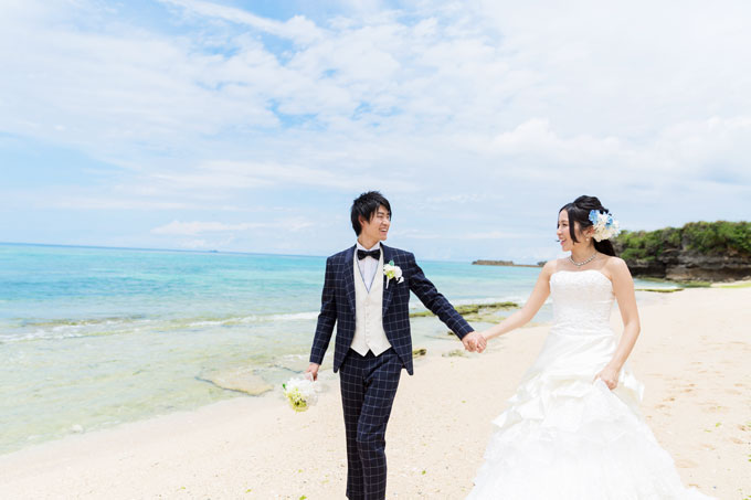 新郎也要迷人才行 如何挑選沖繩婚紗照的新郎服裝 Okinawa Wedding Online
