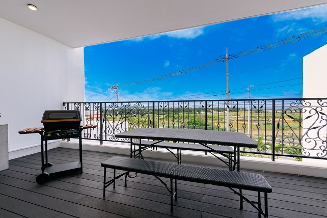 Jacuzzi Terrace Okinawa IMS-宿泊付きフォト撮影プラン（ジャグジーテラス　オキナワ　アイエムエス）
